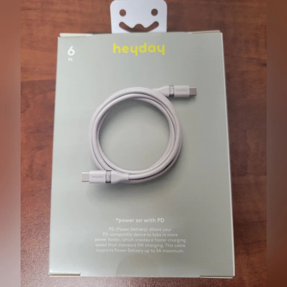 Heyday Soft-Touch USB-C to USB-C 6 Ft Cable NiB